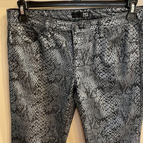 DAVID KAHN metallic snake print ankle jean stretch straight cut silver black 30w - Picture 4 of 13